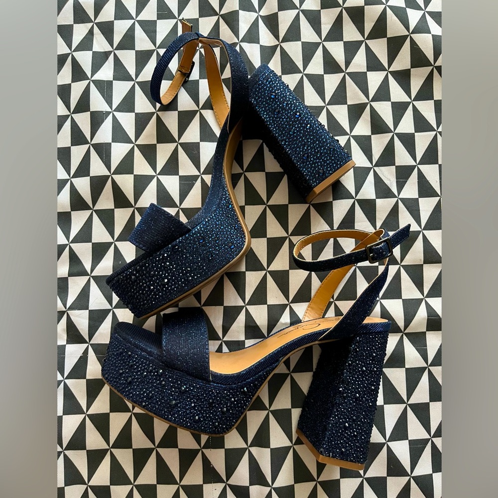 Jessica Simpson platform heels